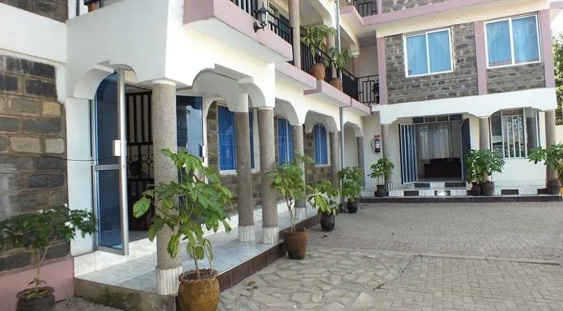 Kika Hotel - Image 1