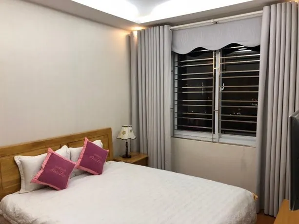 Tan Long Lakeside Hotel - Image 1