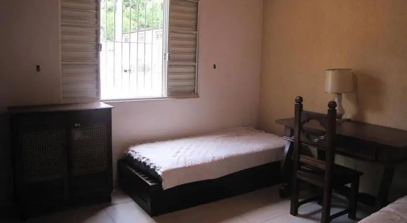 Casa em Passa Quatro - Image 1