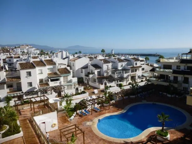 Marina Del Castillo 2129 - Image 1