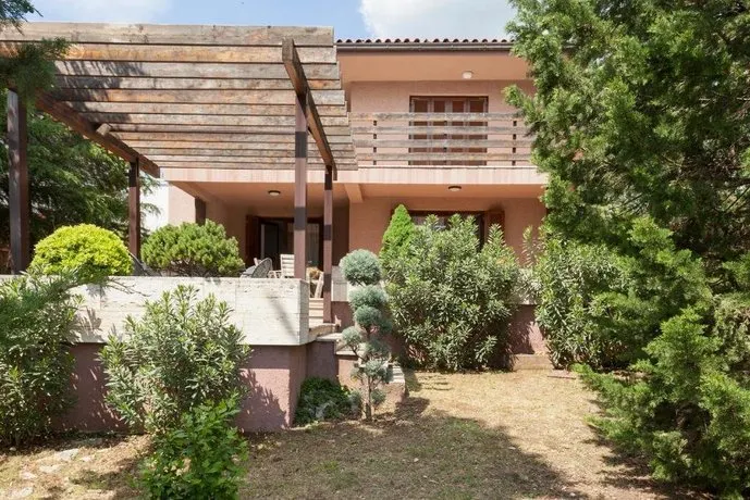 Vila Pinia - Image 1