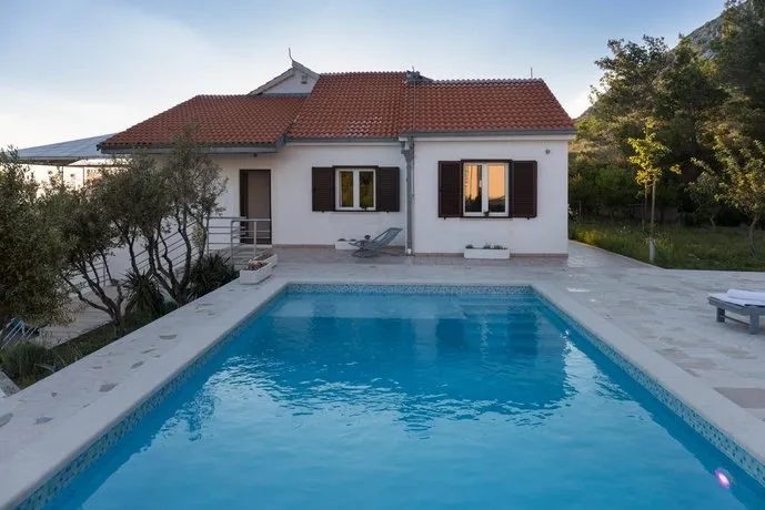Holiday Home Arthur - Image 1