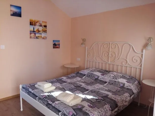 Guest House Yanina - Image 1