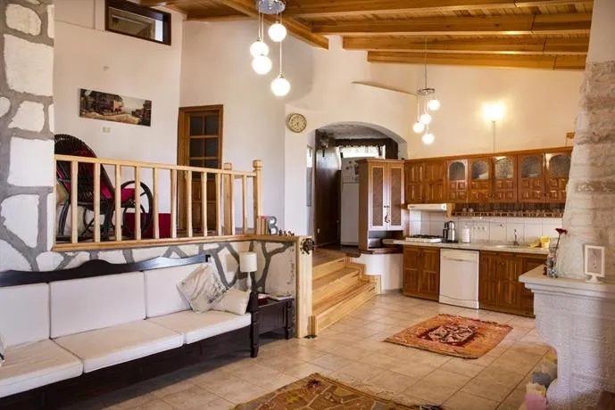 Villa Aktan - Image 1