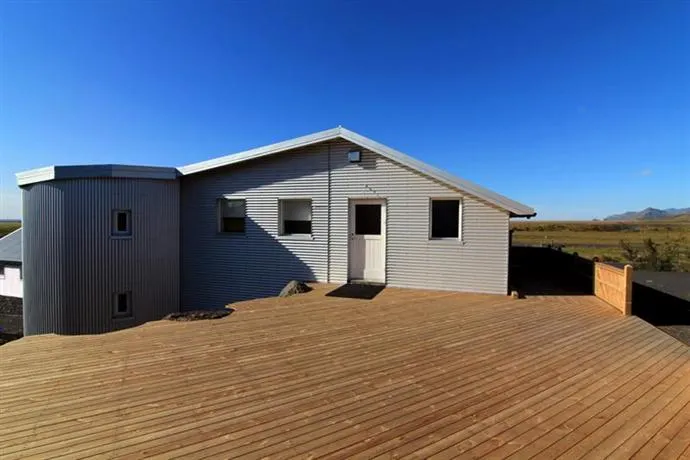 Arcanum Guesthouse - Image 1