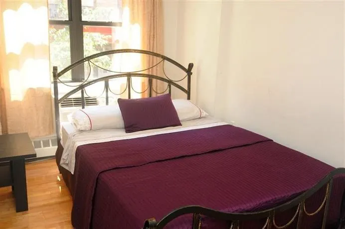 East Broadway Apartment - Image 1