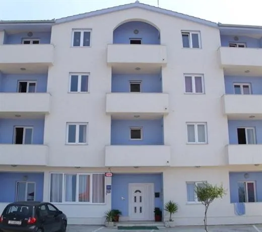 Apartments Alajbeg - Image 1