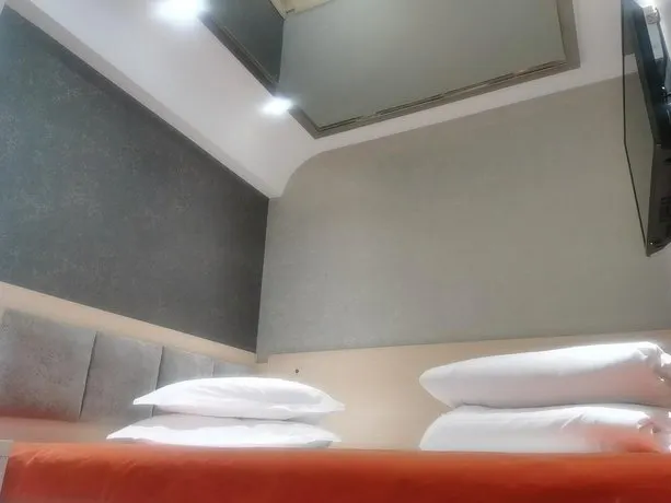 Jtour Hotel (Changchun Railway Station South Square) - Image 1
