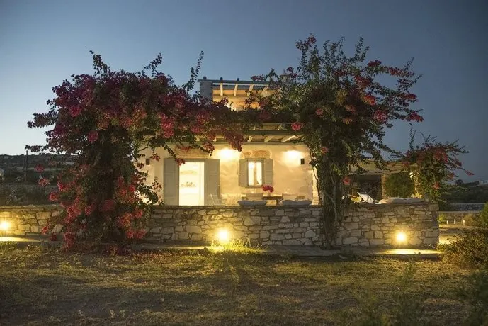 Villa Victoria Paros - Image 1