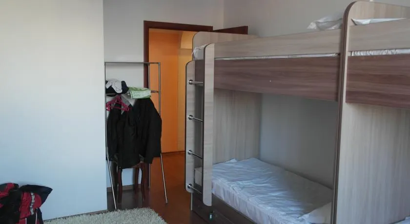 Keruyen Hostel - Image 1
