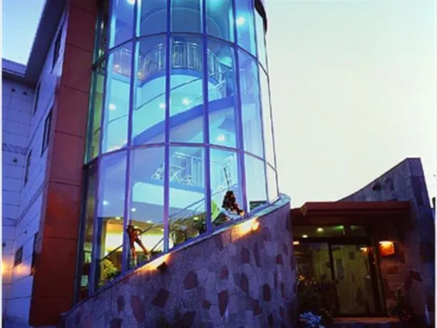 Hotel Bell Heart - Image 1