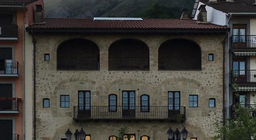 Nuevo apartamento céntrico cerca de San Sebastián - Image 1