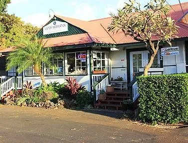 Lahaina's Last Resort - Image 1