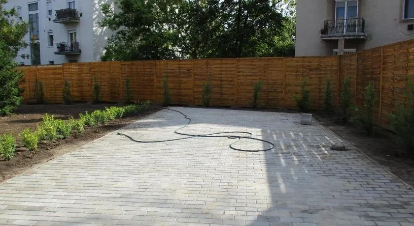 Poroszlay Apartman - Image 1