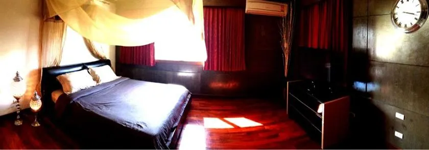 Merrison Inn Hotel - Image 1