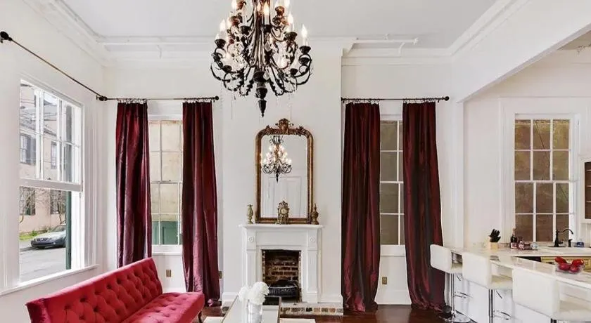 Bourbon Street Condos - Image 1