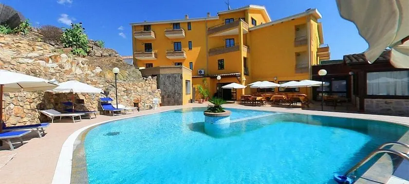 Le Palme Hotel - Image 1
