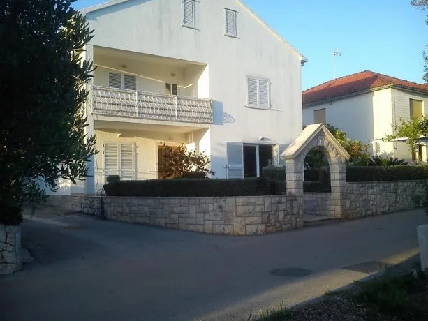 Apartment Botica - Image 1