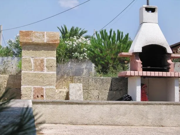 Villa al Mare - Image 1