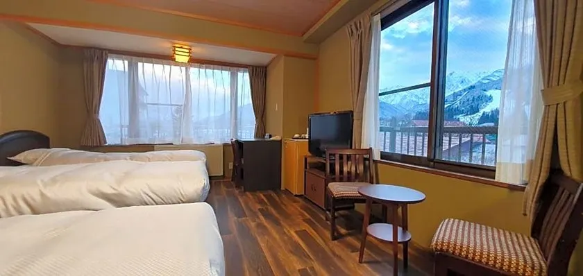 Hakuba Kokoro Hotel - Image 1