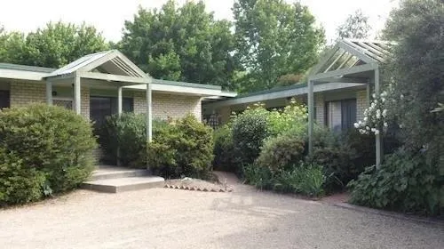 Ellenvale Holiday Units - Image 1
