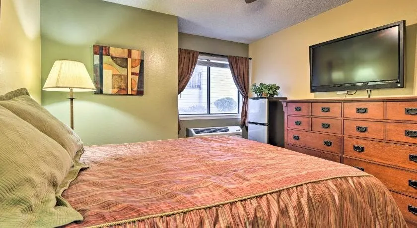 Greenwood Village Studio w/ Gym Access in Dtc! - Image 1