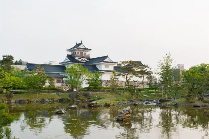 Hotel Relax Inn Toyama - Image 1