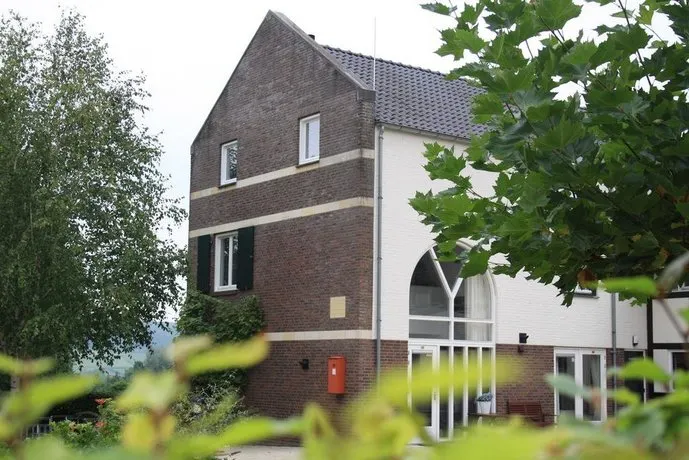 Casa Mooi Mechelen - Image 1
