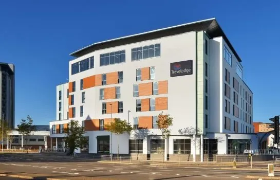 Travelodge Poole - Image 1