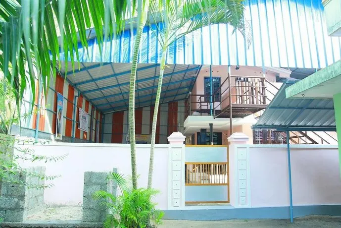 Marari Peace Homestay - Image 1