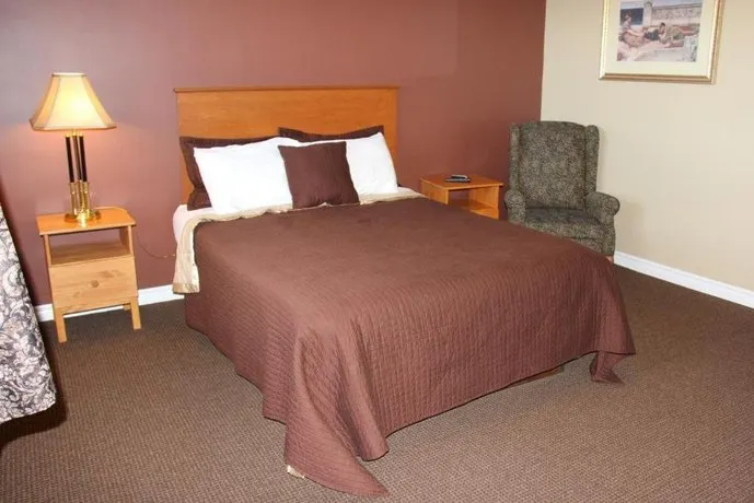 The Regency Athletic Resort - Image 1