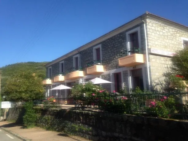 Hotel Les Calanques - Image 1