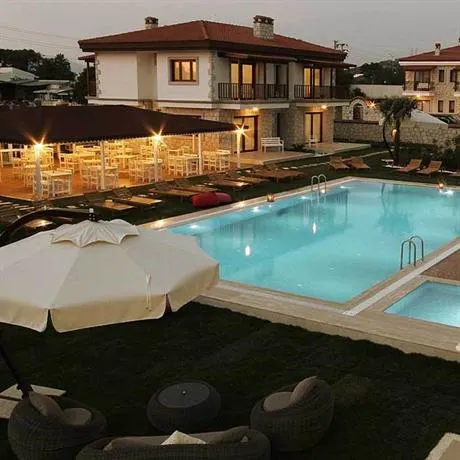 Alacati 24 Suits Hotel - Image 1
