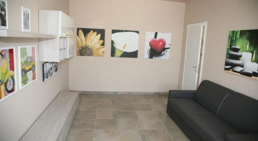 Siag Apartments - Image 1