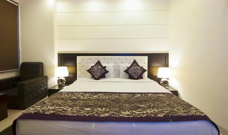 Hotel Aero Star - Image 1