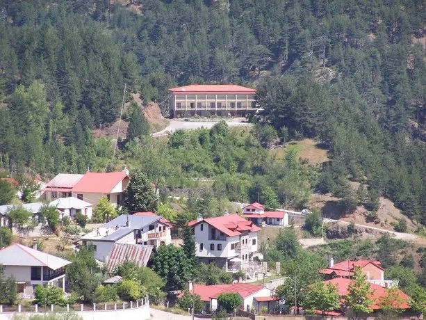 Valia Calda Hotel - Image 1
