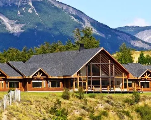 Coyhaique River Lodge - Image 1