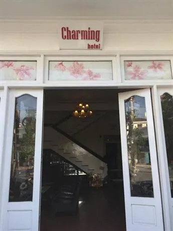 Ruby Bistro Hotel - Image 1