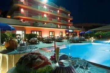Capo Sant' Irene Sun Club's Hotel - Image 1