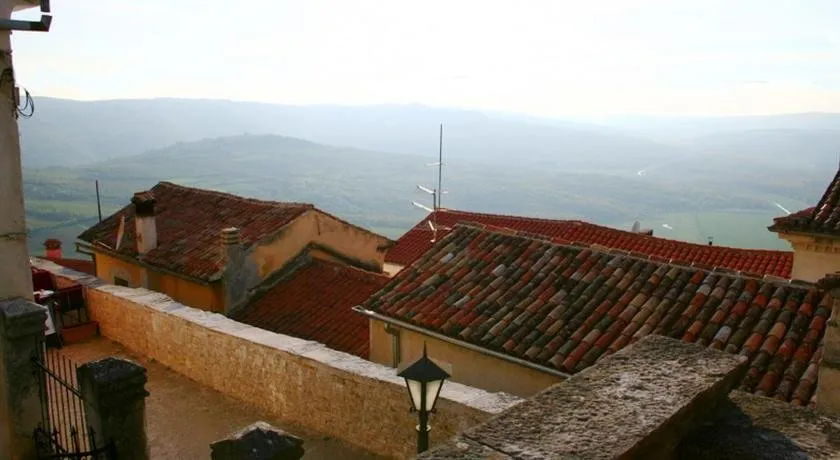 Apartment Kaštel - Image 1