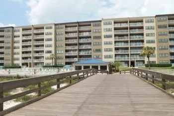 RedAwning Amelia By The Sea - 552 ASea - Image 1