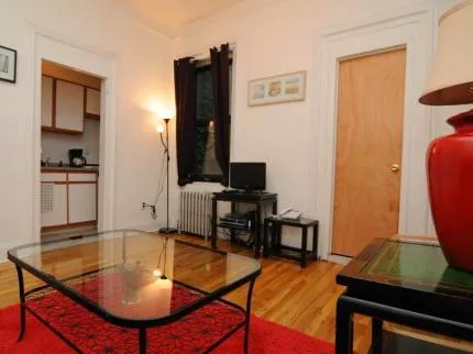 New York Central Herald Square Apartment - Image 1