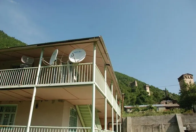 GUEST HOUSE QORULDI - Image 1