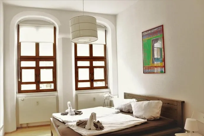 Lodge-Leipzig - Image 1