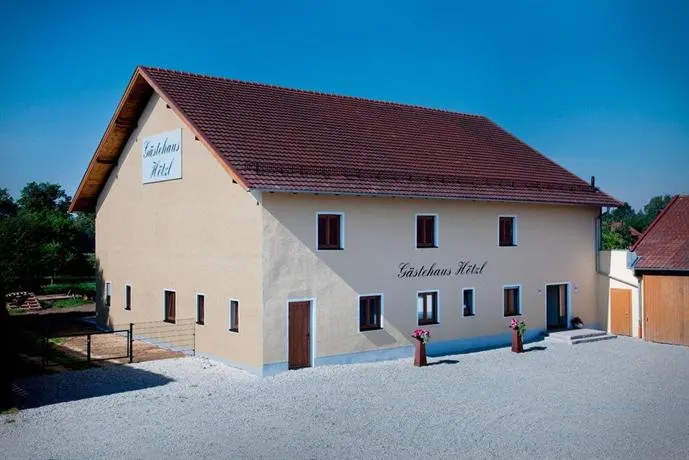 Gästehaus Hötzl - Image 1