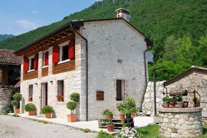 Monte Grappa Guest House - Image 1