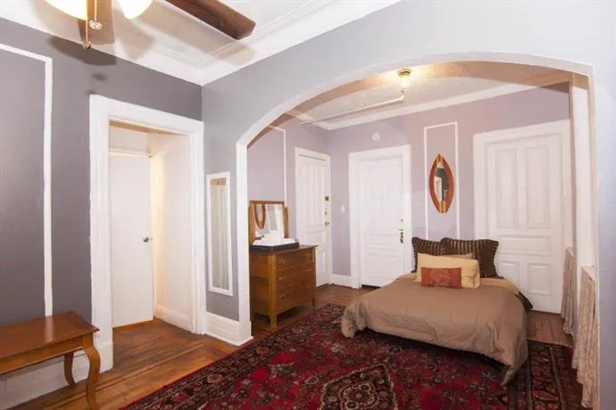 Saint Nicholas Inn - Image 1
