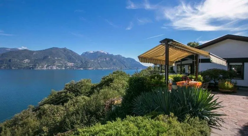 Villa la Grona - Image 1