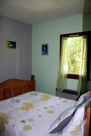 Weir Cottage - Image 1