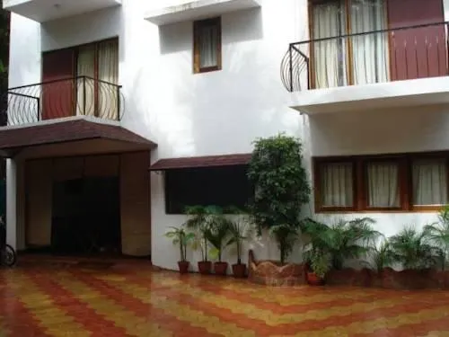 Tiara Hideaway - Image 1